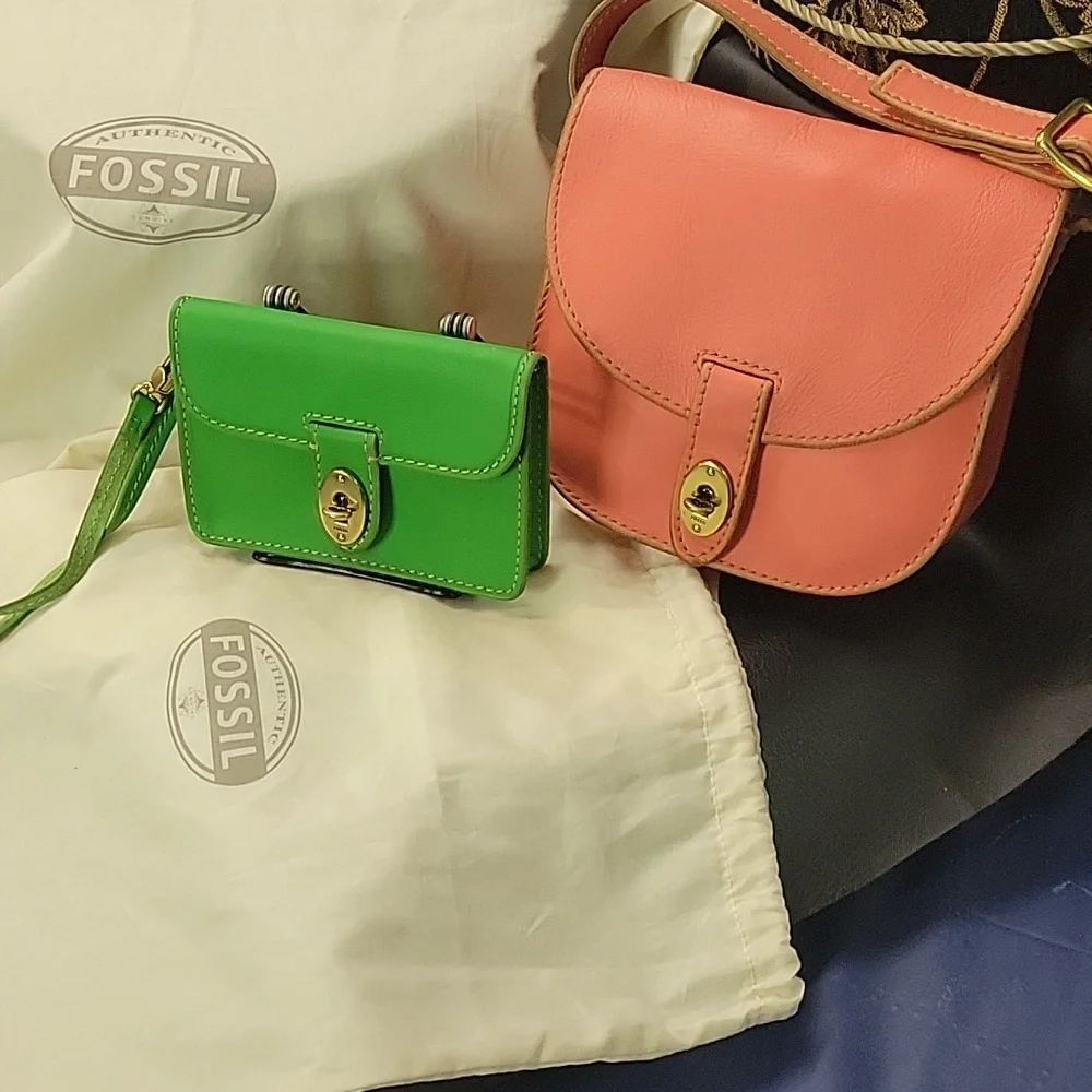 FOSSIL LEATHER BUNDLE - Picture 3 of 16